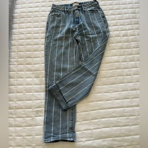 PacSun Cropped Striped Mom Jeans Size 25